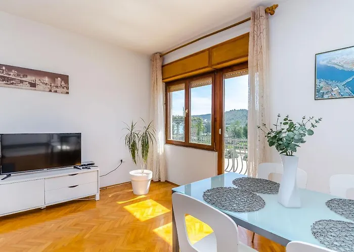 Apartment Marin Two *