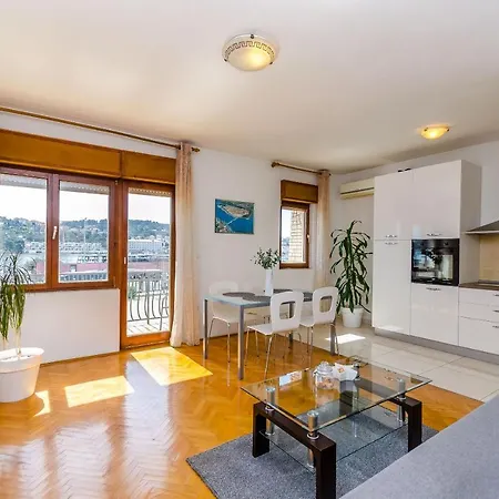 Apartament Marin Two